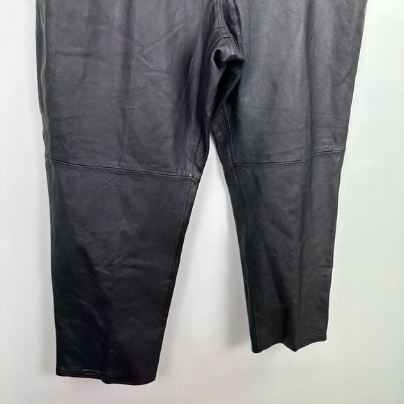 Silhouettes Vintage Women’s Plus size Black Leather High Rise Tapper Leg Pant - Picture 5 of 11